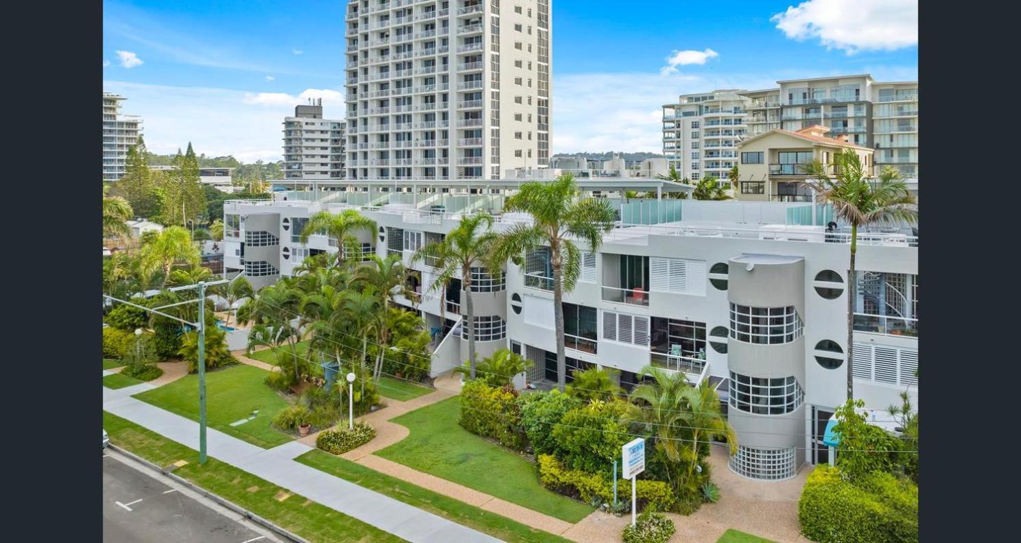 Апарт отель Sundeck Gardens Маручидор Экстерьер фото